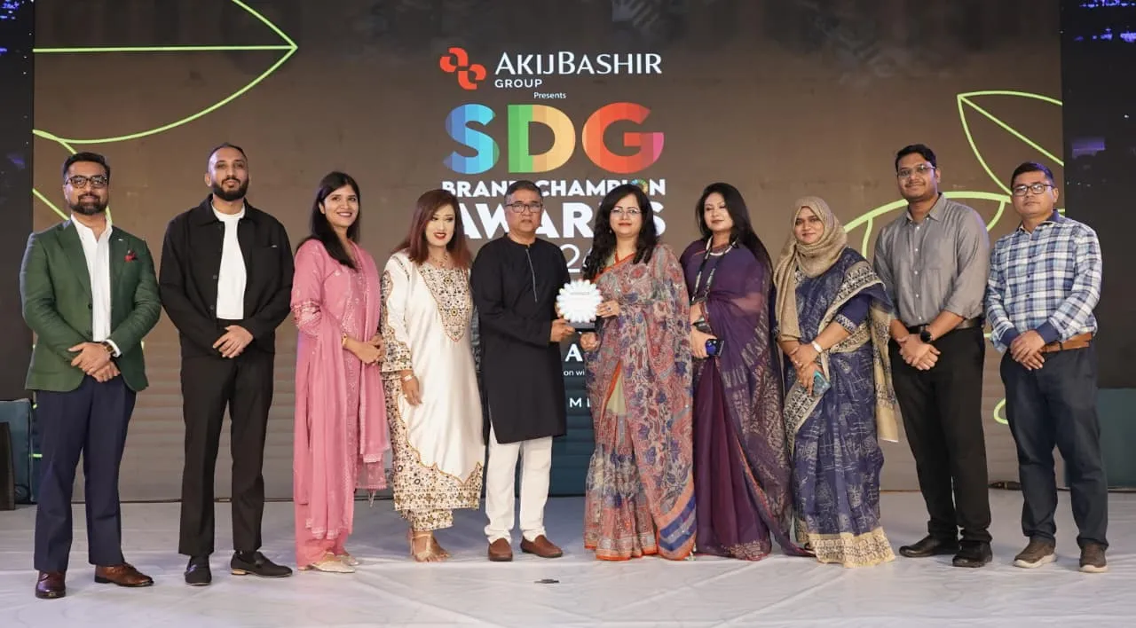 মোস্ট সাস্টেইনেবল টেলিকমিউনিকেশন কোম্পানি অব দি ইয়ার  অ্যাওয়ার্ড পেল গ্রামীণফোন